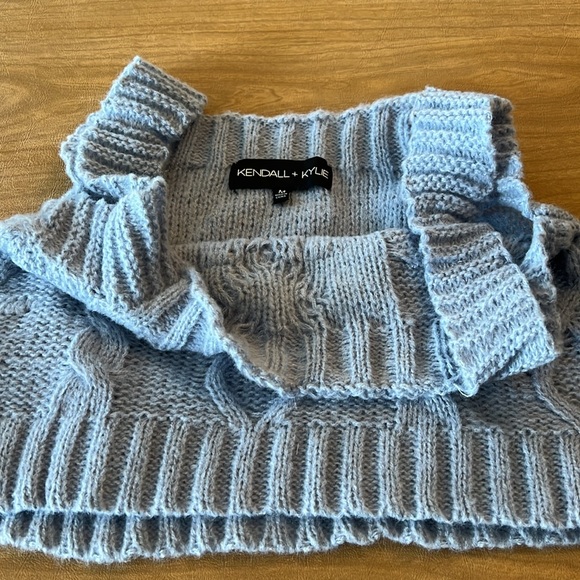 Kendall & Kylie cardigan sweater set - Picture 7 of 7